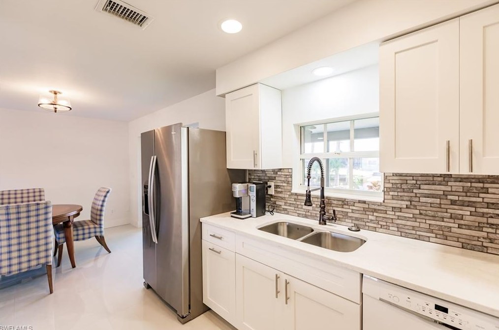 27228 Gasparilla Dr, Bonita Springs FL  34135-4310 exterior