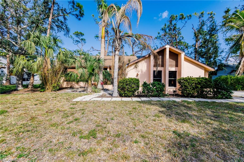 12360 McGregor Woods Cir, Fort Myers, FL 33908 MLS 223013103