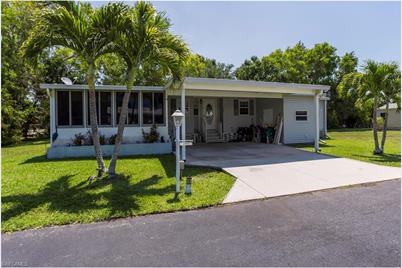 70 Queen Palm Dr 70 - Photo 1