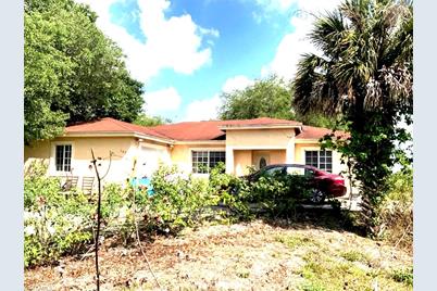 145 Horse Club Ave, Clewiston, FL 33440 - Photo 1