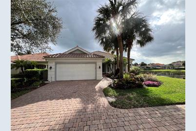 4365 Queen Elizabeth Way, Naples, FL 34119 - Photo 1