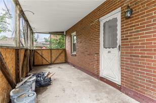 1099 George St, Sharon, PA 16146 - Photo 13