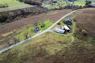 843 Pine Run Rd, Washington Township, PA 15613 - Photo 3