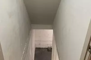 1144-1/2 Race St, Stowe Township, PA 15136 - Photo 17