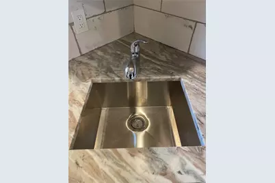 1144-1/2 Race St, Stowe Township, PA 15136 - Photo 7