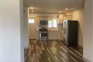 1144-1/2 Race St, Stowe Township, PA 15136 - Photo 3