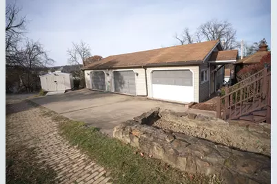 24 Stracke Ave, Monessen, PA 15062 - Photo 29
