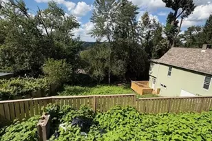 320 Mystic Ave, East McKeesport, PA 15035 - Photo 3