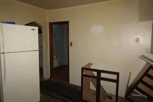 215 Patterson Ave, Bridgeville, PA 15017 - Photo 7