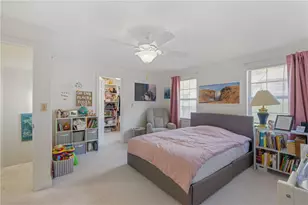 587 Thorncliffe Dr, Robinson Twp, PA 15205 - Photo 21