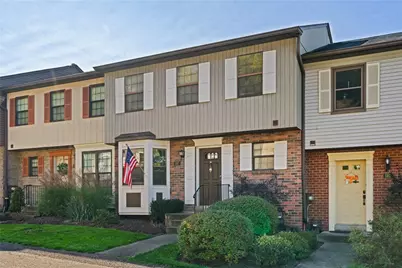 587 Thorncliffe Drive, Robinson Twp, PA 15205 - Photo 1