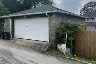 92 Nutt Ave, Uniontown, PA 15401 - Photo 3