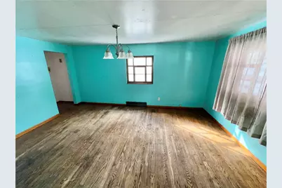 122 E Harvey Street, Masontown, PA 15461 - Photo 5