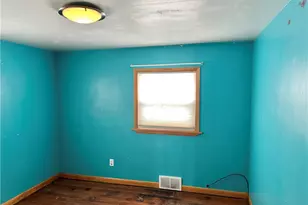 122 E Harvey St, Masontown, PA 15461 - Photo 13