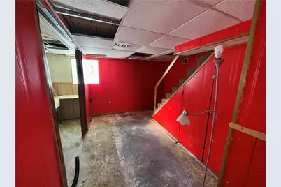 122 E Harvey Street, Masontown, PA 15461 - Photo 9