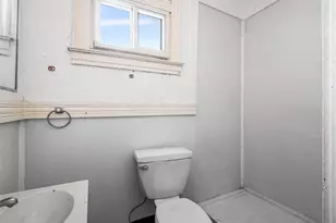 134 Steuben St, Pittsburgh, PA 15220 - Photo 23