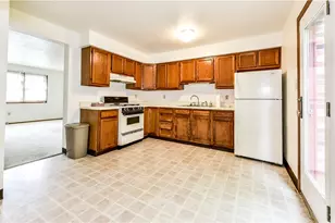 515 Barclay Ave, Pittsburgh, PA 15221 - Photo 7