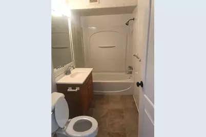 1706 Highland Ave, New Castle, PA 16105 - Photo 5