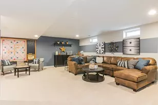 323 Stately Ct, Adams Township, PA 16059 - Photo 25