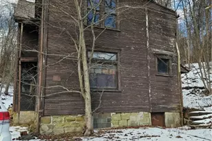 937 Larimer Ave, Wilkins Township, PA 15145 - Photo 3