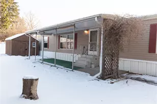 914 Chester Dr, Cranberry Township, PA 16066 - Photo 1