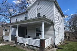 272 Maple Way, Sharon, PA 16146 - Photo 1