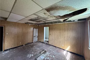 2222 7th Ave, Beaver Falls, PA 15010 - Photo 15