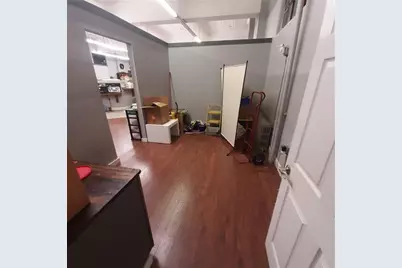 102 W Pike St, Canonsburg, PA 15317 - Photo 17