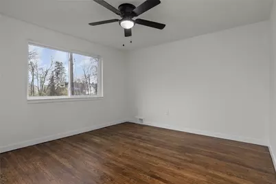 845 Henger St, Pittsburgh, PA 15210 - Photo 15