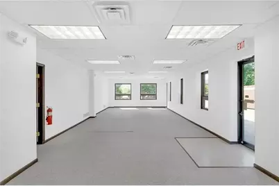 811 Boyd Ave, Pittsburgh, PA 15238 - Photo 5