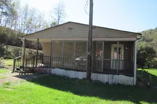 121 Hoy Run Rd, Kirby - Mount Morris, PA 15362 - Photo 3