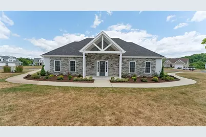 327 Stately Court, Adams Township, PA 16059 - Photo 13