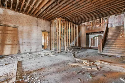 1090 Jefferson Ave, Washington, PA 15301 - Photo 17