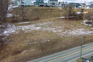 857 Venetia Rd, Peters Township, PA 15367 - Photo 3