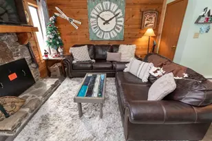 2803 Swiss Mountain Dr, Seven Springs, PA 15622 - Photo 13