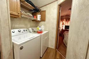 702 Dauphin Dr, Cranberry Township, PA 16066 - Photo 25