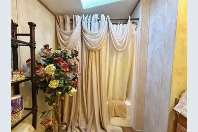 702 Dauphin Dr, Cranberry Township, PA 16066 - Photo 17