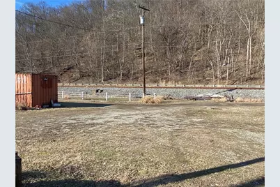 2092 John Street, West Elizabeth, PA 15063 - Photo 7