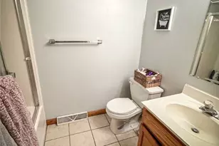 716-718 Hettie Way, Butler, PA 16001 - Photo 9