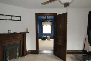 237 Front St, Dunbar Township, PA 15486 - Photo 21