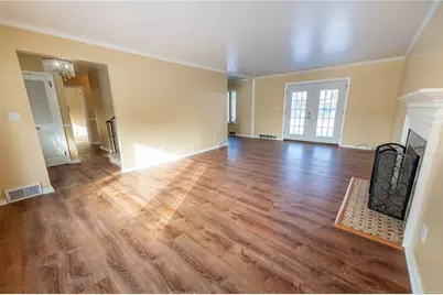 528 Wimer Cir, Ross Twp, PA 15237 - Photo 9