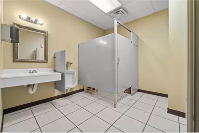 206 Bilmar Drive, Robinson Twp, PA 15205 - Photo 19