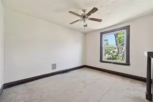 104 Georgetown Ave, Pittsburgh, PA 15229 - Photo 11