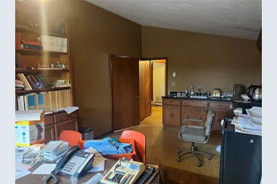 129 S Buhl Farm Dr, Hermitage, PA 16148 - Photo 27