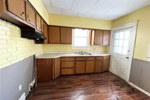 2206 Highland Ave, New Castle, PA 16105 - Photo 5