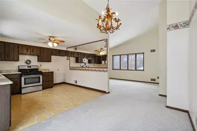 4727 Penn Way, Versailles Boro, PA 15132 - Photo 13