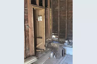 1922 Rhine St, Spring Hill, PA 15212 - Photo 23