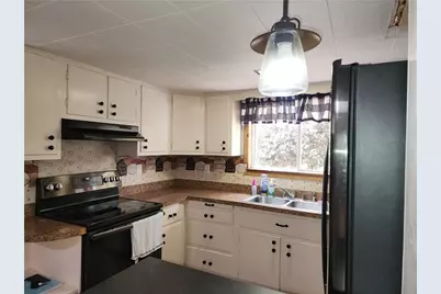 35 Beallsville Rd, East Bethlehem, PA 15333 - Photo 9