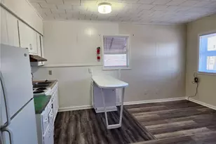 120 E 1st Ave, Derry Boro, PA 15627 - Photo 3