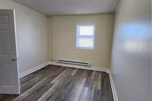 120 E 1st Ave, Derry Boro, PA 15627 - Photo 5